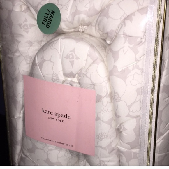 kate spade Bedding Kate Spade Floral Comforter Set Poshmark